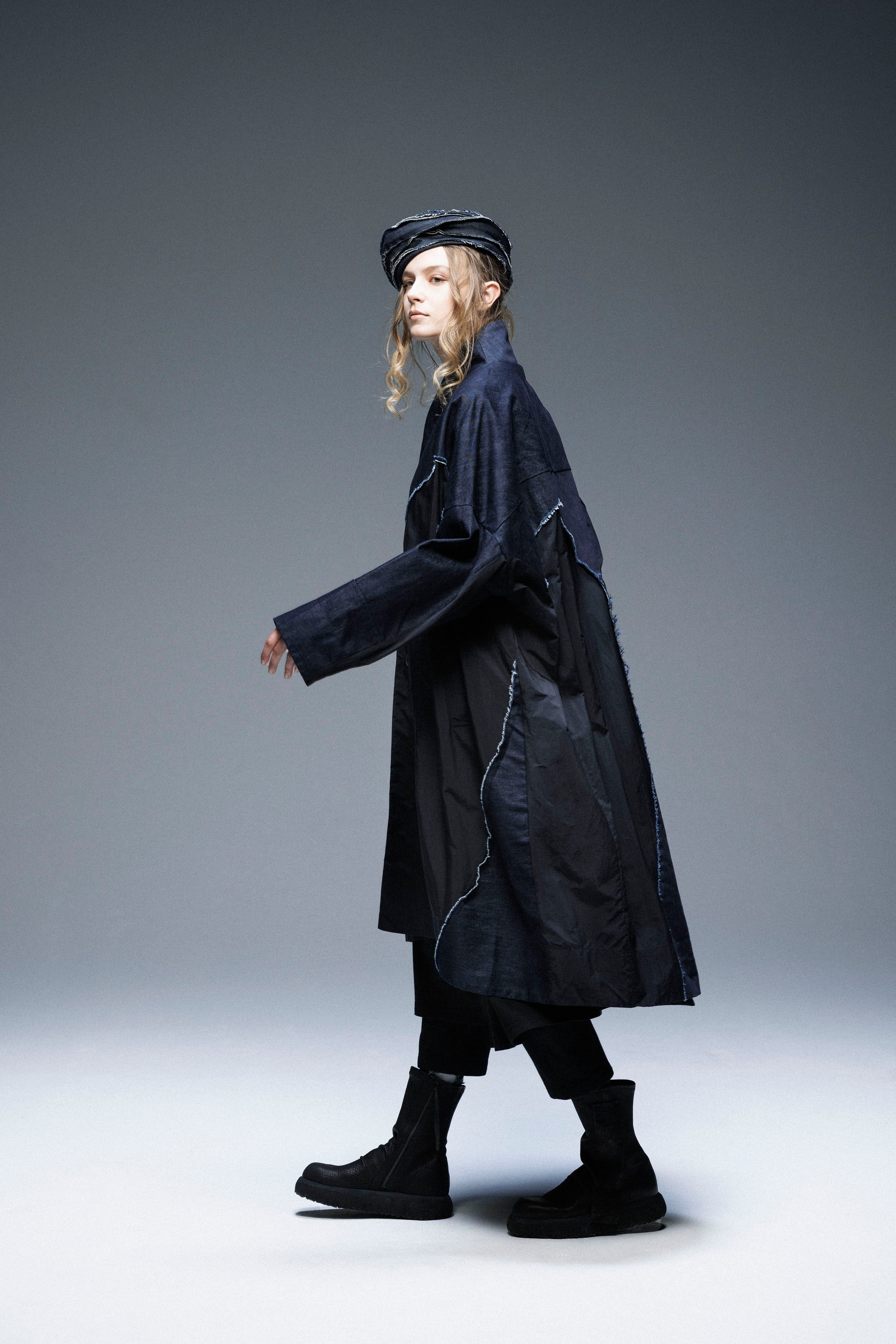 MOYURU Black Technical hotsell Coat