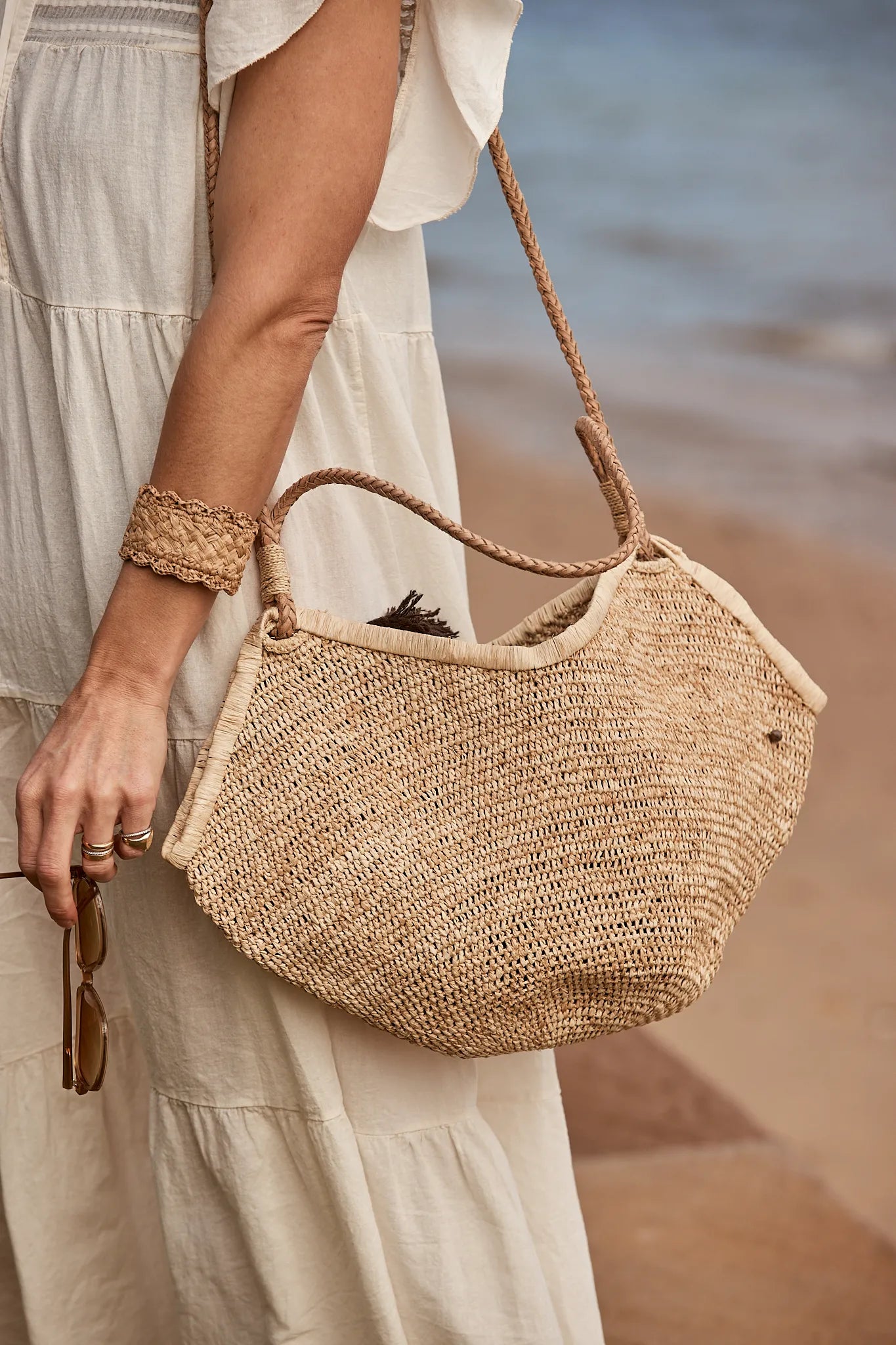 Made in Mada - Aina M bag. Natural.