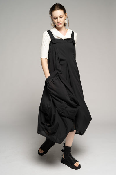 dogstar - Crossroads Pinafore. Black.