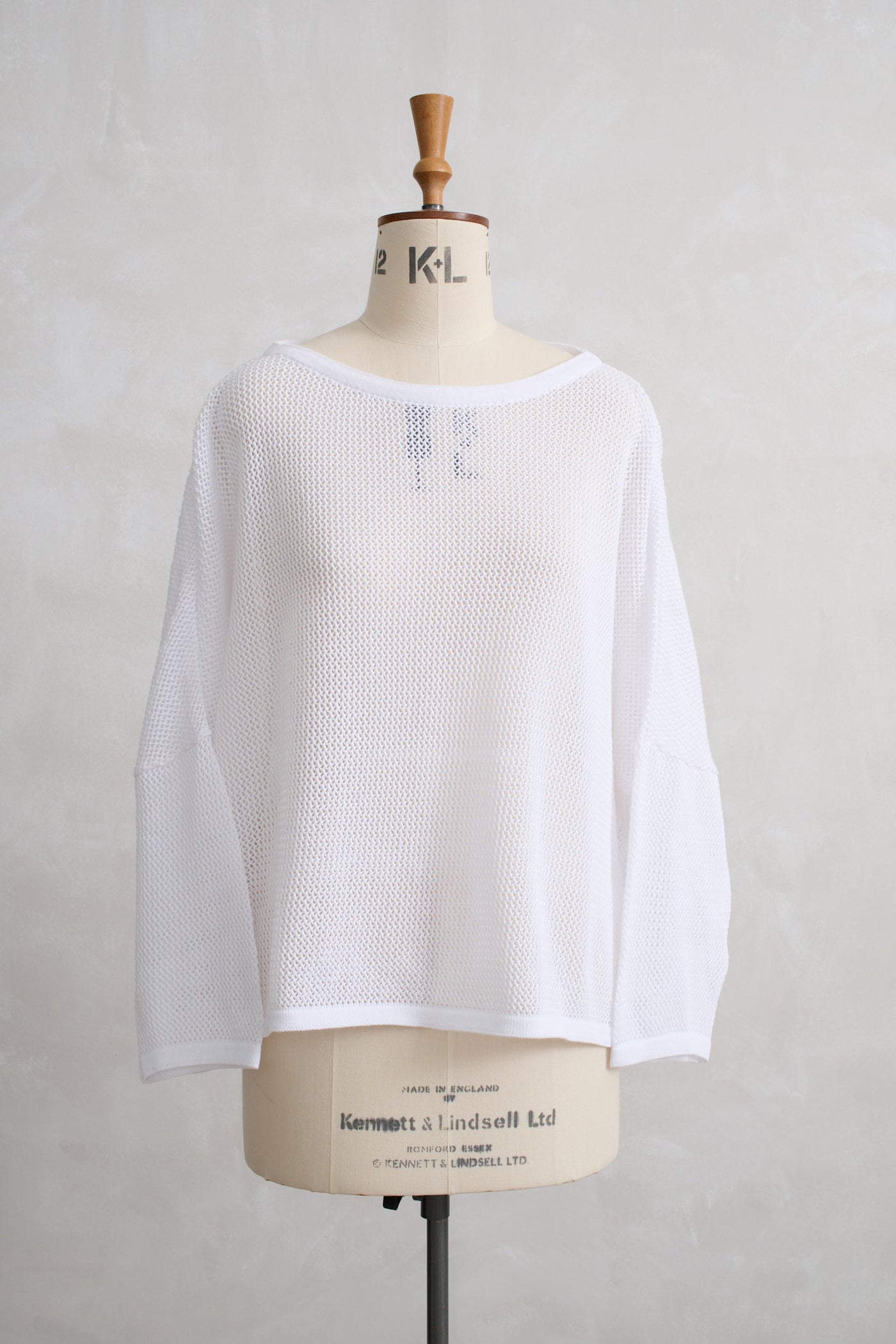 Vale and Ward - Cora knit top. White.