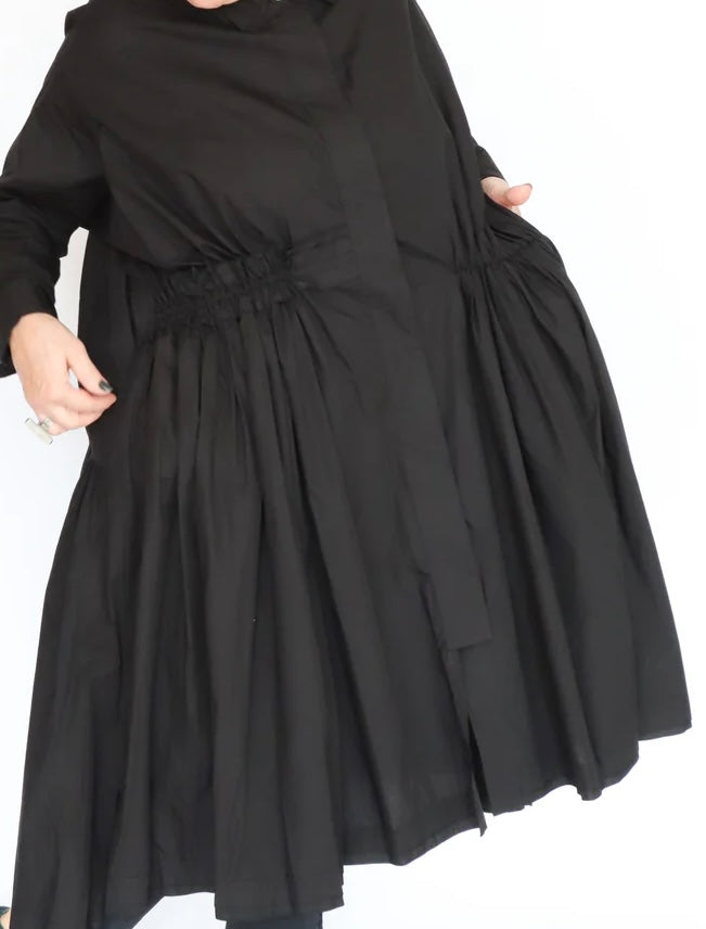 Moyuru - 243423 Dress. Black.