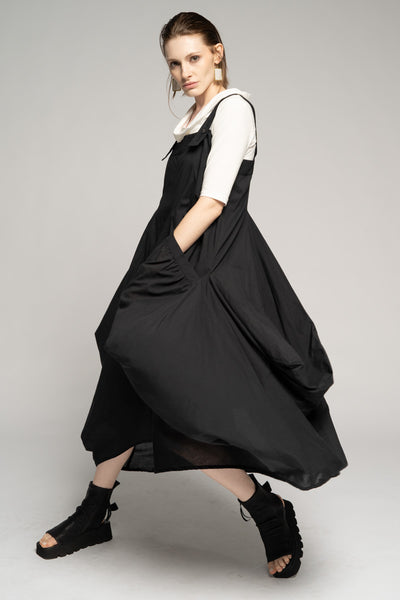 dogstar - Crossroads Pinafore. Black.