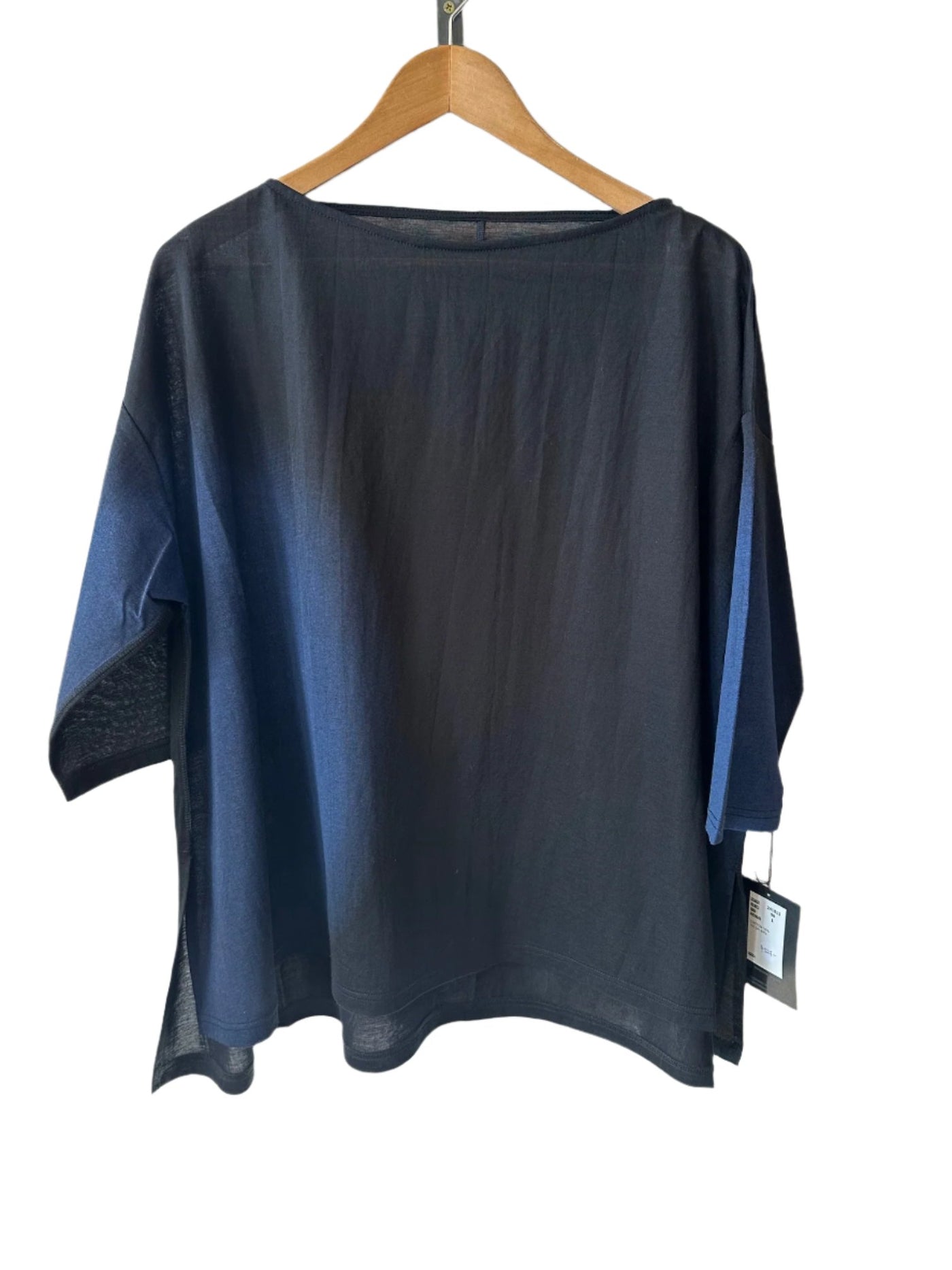 Moyuru Boxy Top - Navy/Black 011